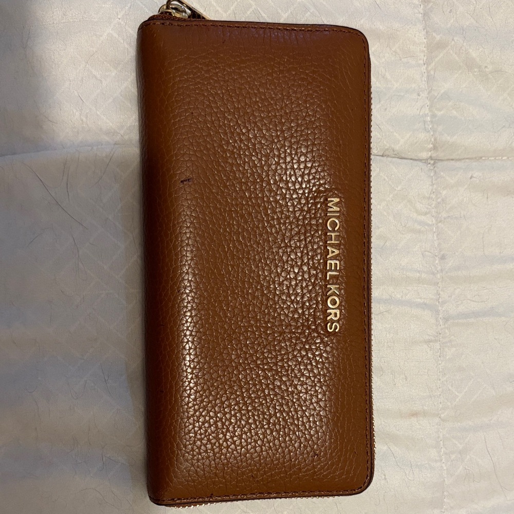 Michael Kors Tan Leather Zip Wallet
